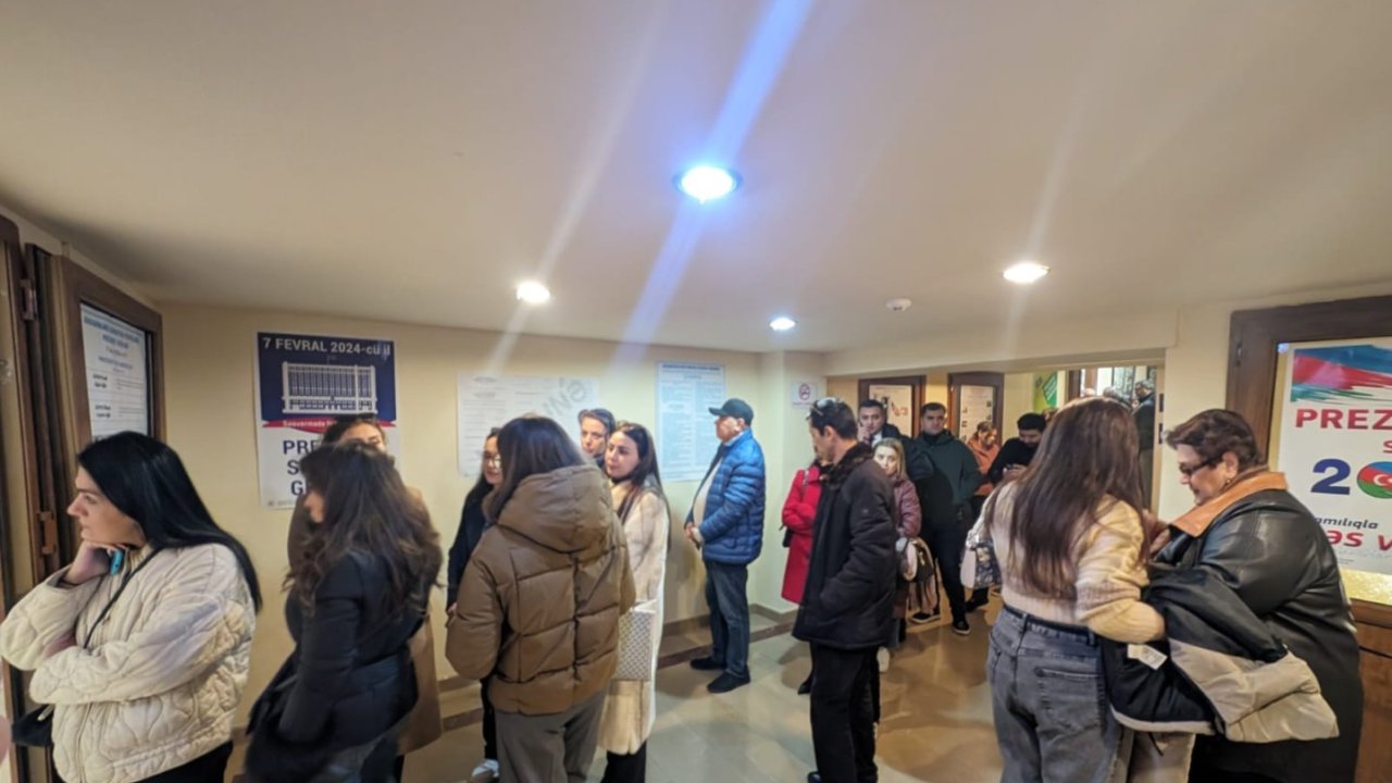 Activity of Azerbaijan's voters in presidential election continues unabated (PHOTO)
