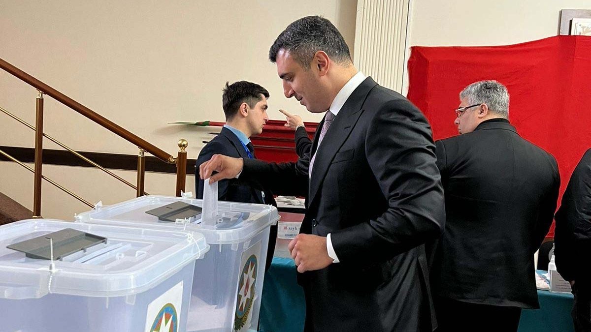 Taleh Kazımov səs verdi