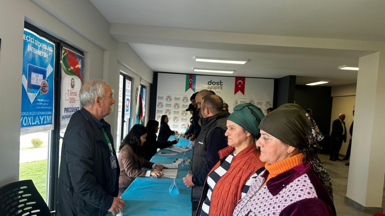 Zəngilanın Alıbəyli kəndində seçkinin gedişatını 11 müşahidəçi izləyir (FOTO)