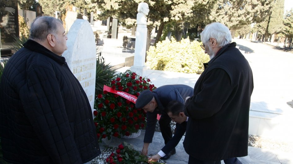 Xalq artisti, kinorejissor Tofiq Tağızadənin xatirəsi anılıb