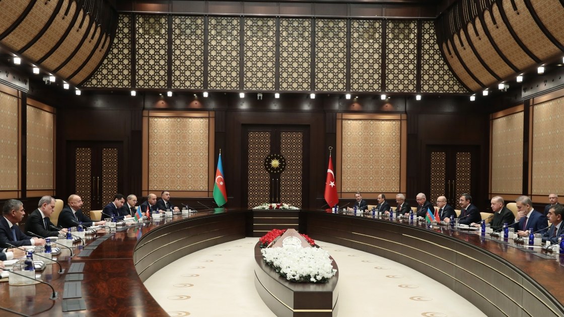 President Ilham Aliyev, President Erdogan hold expanded meeting in Ankara (PHOTO)
