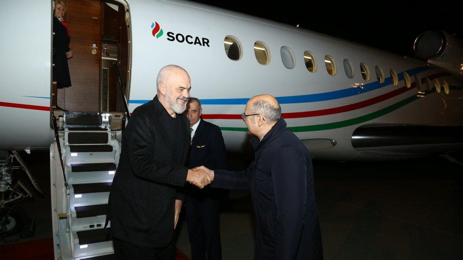 Albaniyanın Baş naziri Edi Rama Azərbaycana işgüzar səfərə gəlib