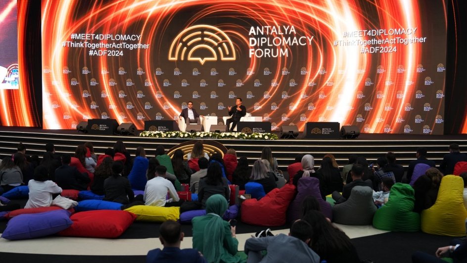 Antalya Diplomatiya Forumu başa çatıb