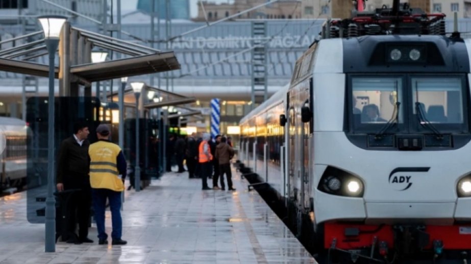 ADY Bakı Dəmiryol Vağzalına avtomobillə gələn sərnişinlərə xəbərdarlıq edib