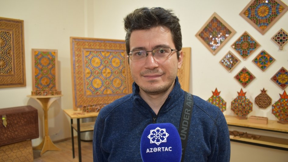 Türkiyəli qonaq: Şəkinin daş döşənən küçələri və tarixi abidələri çox xoşumuza gəldi