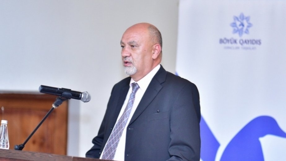 ABŞ və Avropa İttifaqı özlərinin gündəliyində olan siyasəti israrla Ermənistana təlqin etməyə çalışır - ŞƏRH