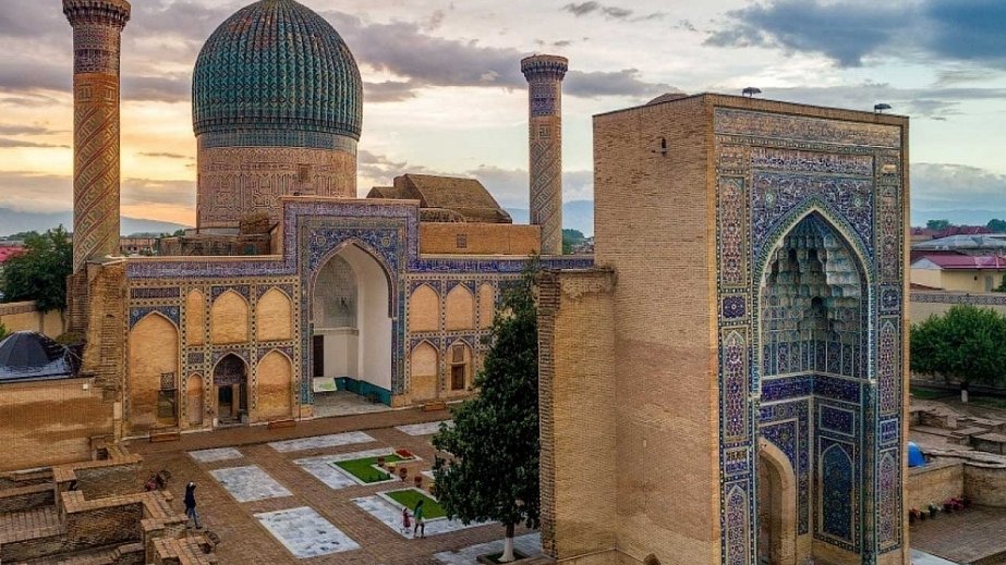 Səmərqənd “MDB-nin mədəniyyət paytaxtı” statusunu qəbul edib