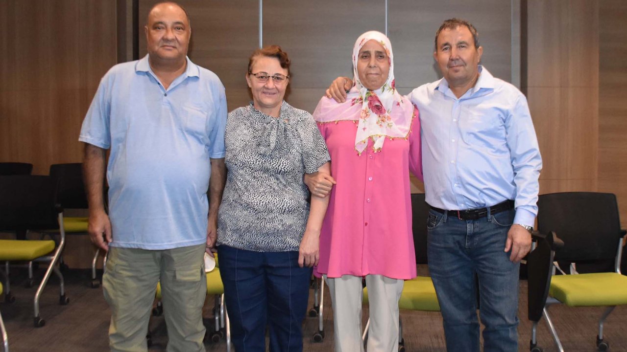 'Çapraz nakille' donör kardeşi oldular'