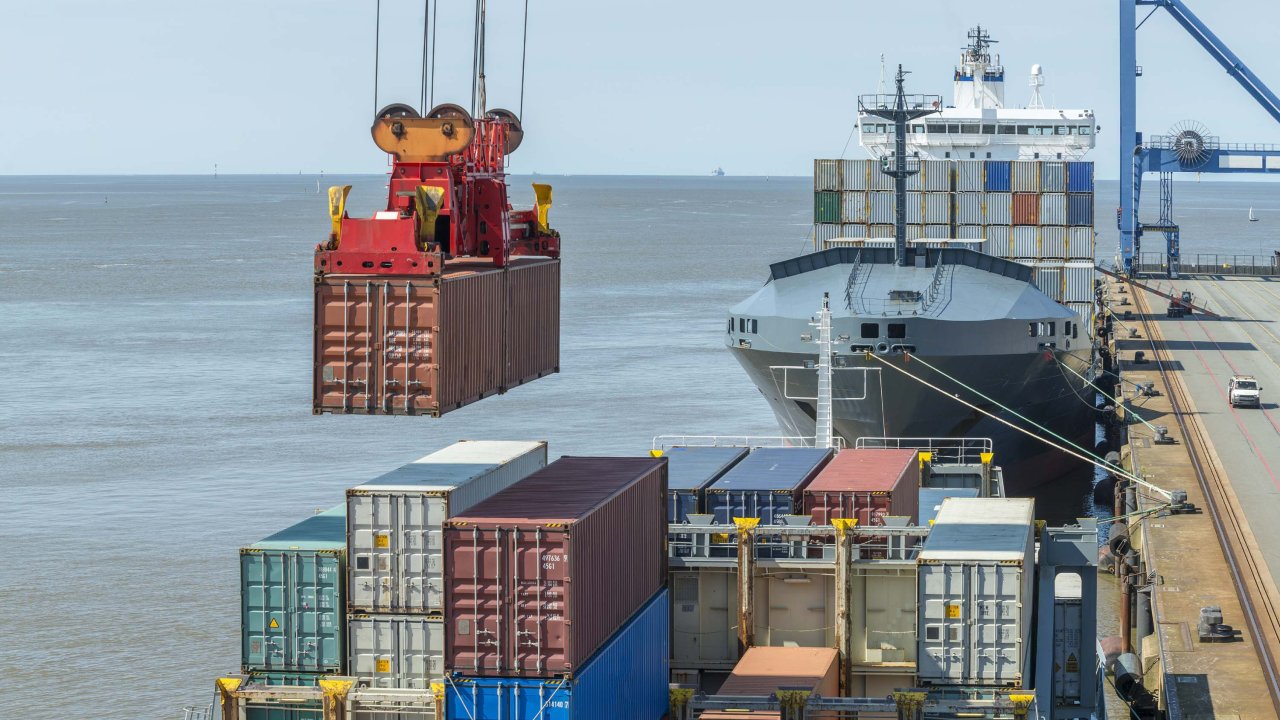 Ege Bölgesi’nin 4 aylık ihracatı 14 milyar doları aştı