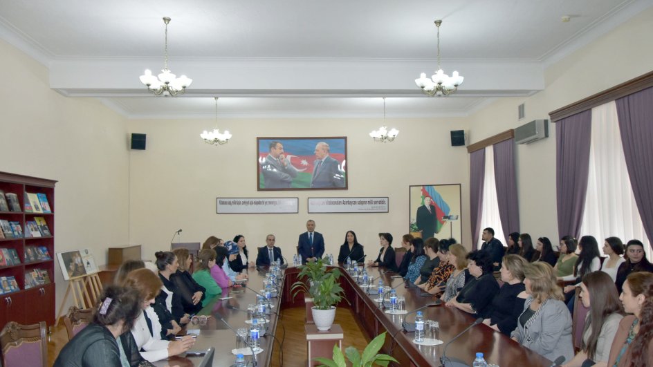 Milli Kitabxanada elmi konfrans - Heydər Əliyev Azərbaycanda müasir kitabxana quruculuğunun banisidir