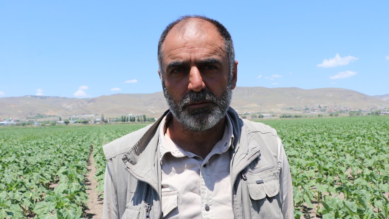 2 pilotun şehit olduğu uçağa müdahale eden tarım işçisi: 5 bidon su vardı, hepsini döktüm