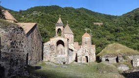 Xudavəng monastır kompleksi işğal dövründə erməni vandalizminə məruz qalıb