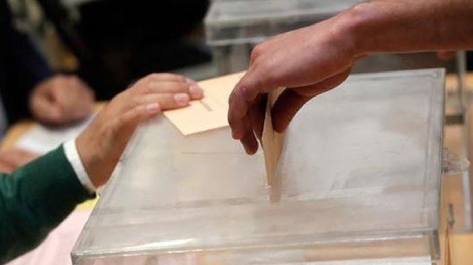 Əlcəzairdə növbədənkənar prezident seçkiləri keçirilir