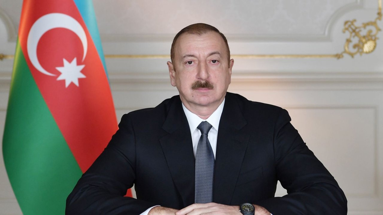 Prezident İlham Əliyev Xaricdə Yaşayan Azərbaycanlı Alimlərin Forumunun iştirakçılarına müraciət ünvanlayıb