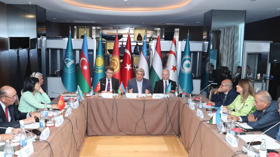 Nizami Cəfərov: Türk dünyası ortaq əlifbasının yaradılmasını elmi səviyyədə dəstəkləyirik