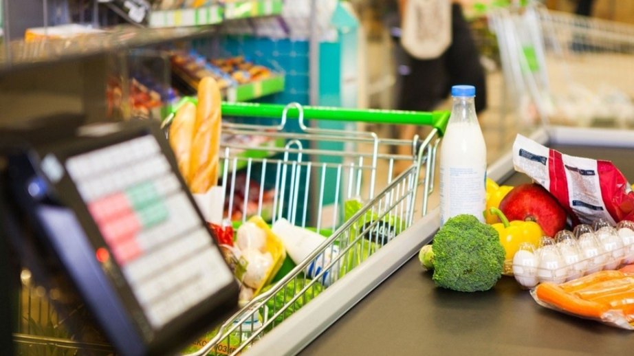 Əhalinin hər bir nəfəri pərakəndə ticarət şəbəkələrindən orta hesabla ayda 456 manatlıq mal alıb