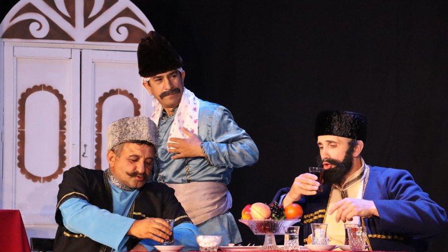 Şuşa Teatrı yeni mövsümün açılışına hazırlaşır
