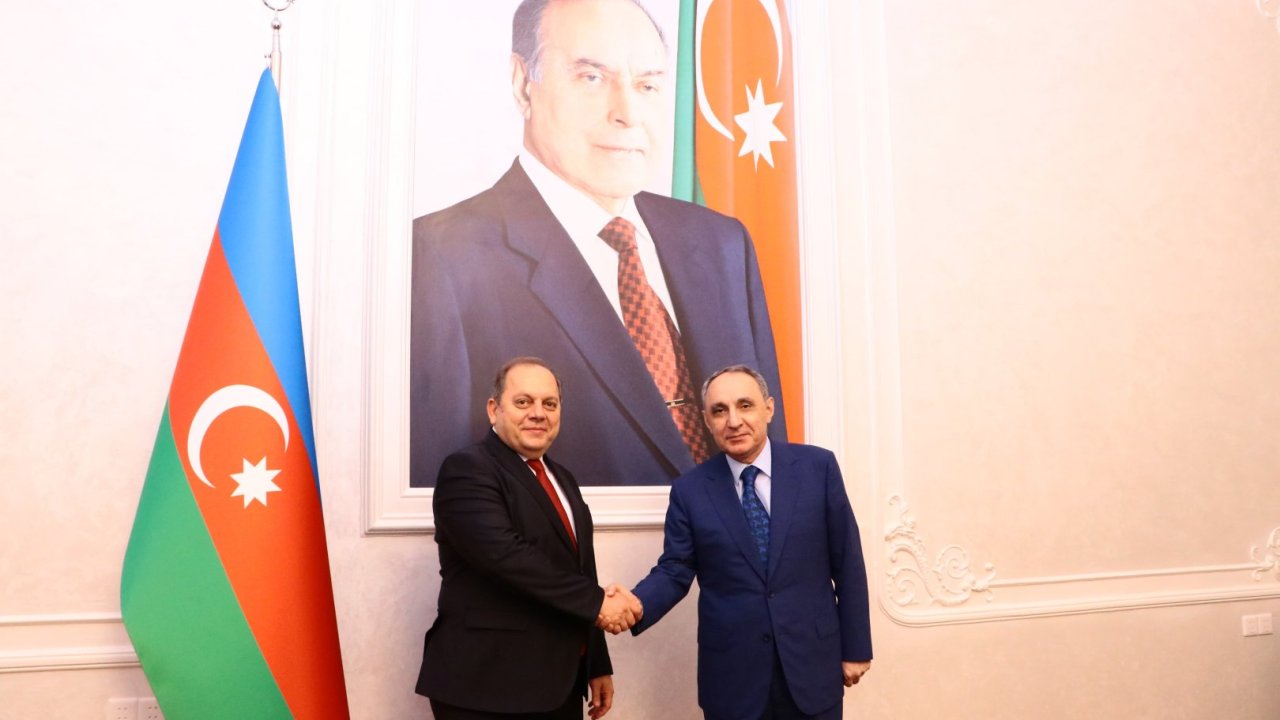 Baş prokuror Türkiyə Ali Məhkəməsinin sədri ilə görüşüb