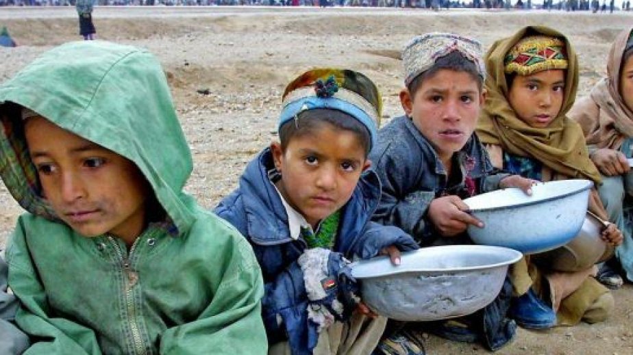ÜST: Əfqanıstanda 2,9 milyon uşaq qida çatışmazlığından əziyyət çəkir