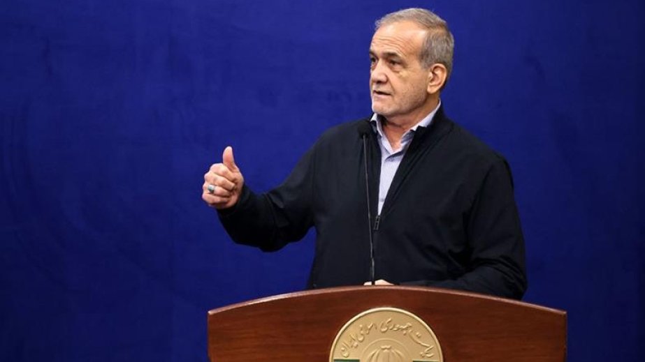 İran Prezidenti əxlaq polisinin qadınları narahat etməyəcəyinə söz verib