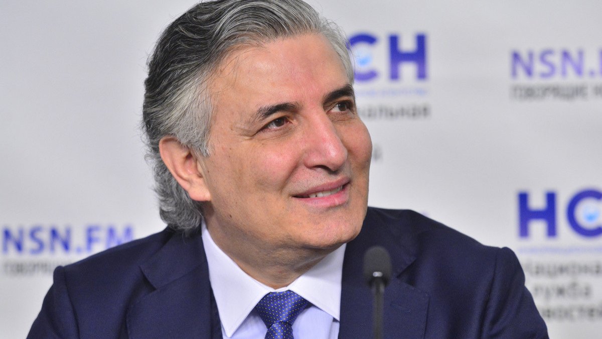 Rusiyada tanınmış azərbaycanlı vəkili 10 il həbs gözləyir