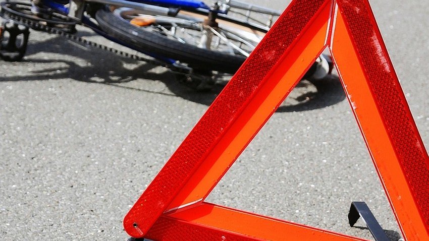 Bakıda marşrut avtobusu 8 yaşlı velosipedçini vuraraq öldürüb