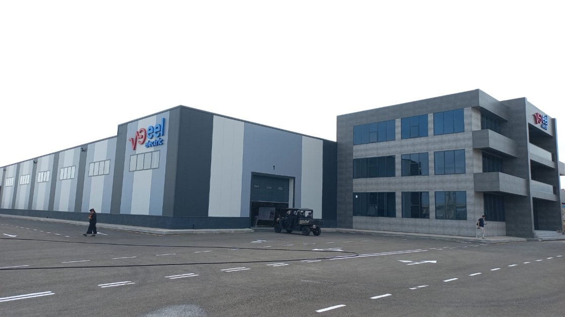 Ağdam Sənaye Parkında ölkədə ilk dəfə elektromobillərin şarj cihazları istehsal olunacaq