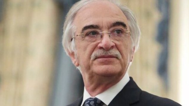 P.Bülbüloğlunun Azərbaycan Respublikasının Rusiya Federasiyasında fövqəladə və səlahiyyətli səfiri vəzifəsindən geri çağırılması haqqında
Azərbaycan Respublikası Prezidentinin Sərəncamı