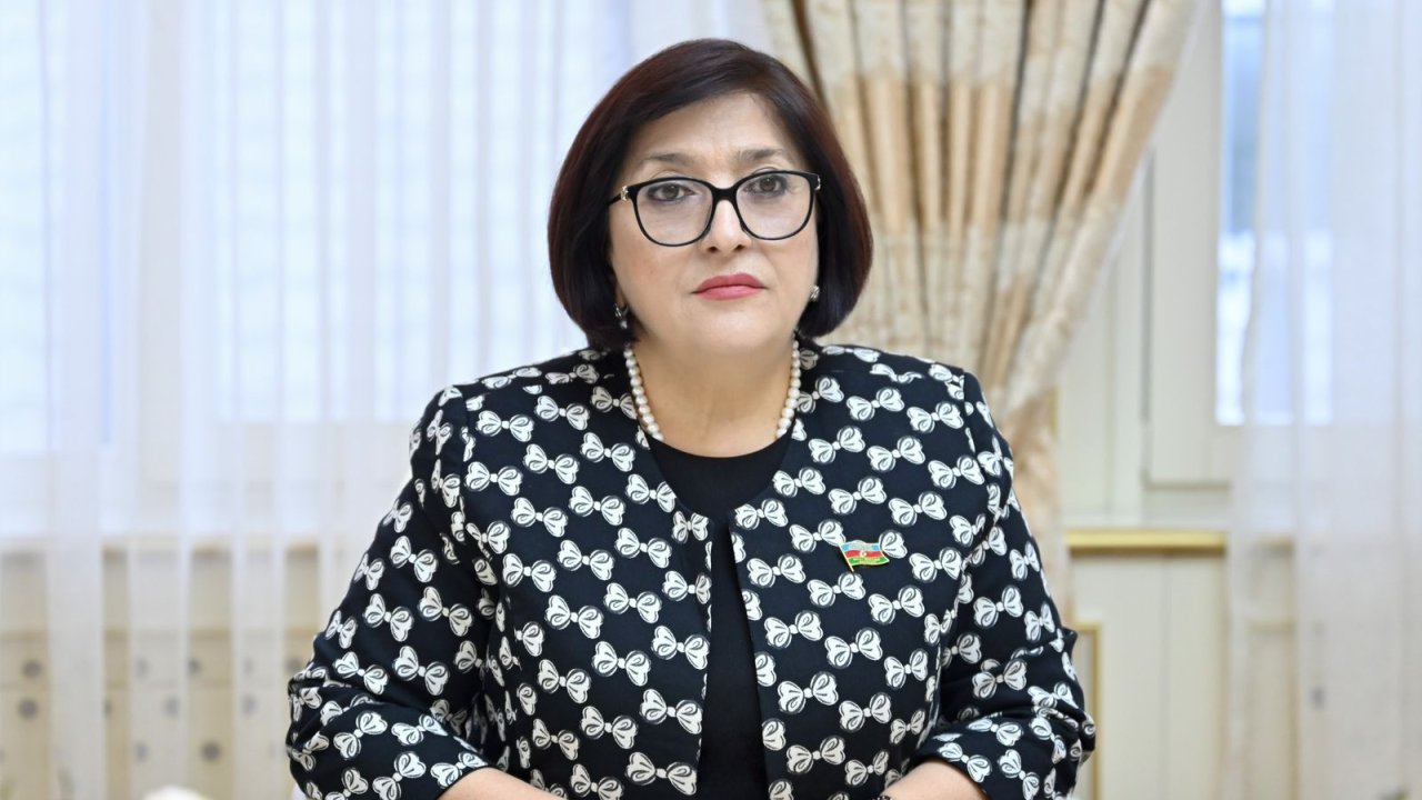 Sahibə Qafarovanın yenidən parlament sədri vəzifəsinə namizədliyi irəli sürülür