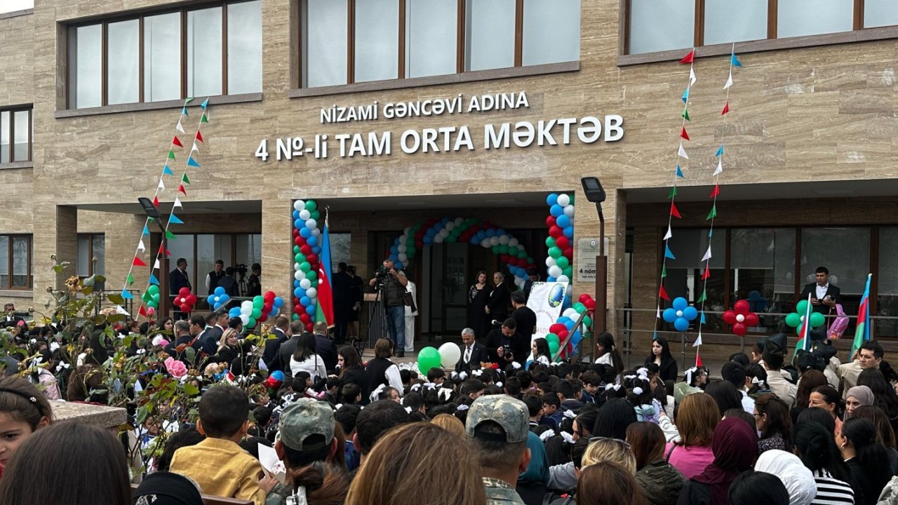Xankəndində 4 nömrəli məktəbdə ilk dərs günü