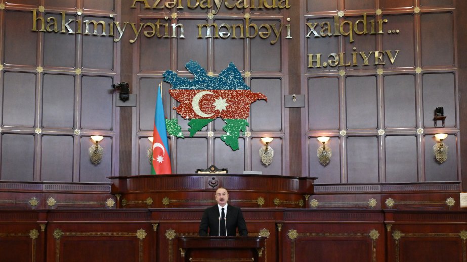 Prezident: Bu gün Azərbaycan onlarla ölkəyə hərbi sənaye kompleksinin məhsullarını ixrac edir