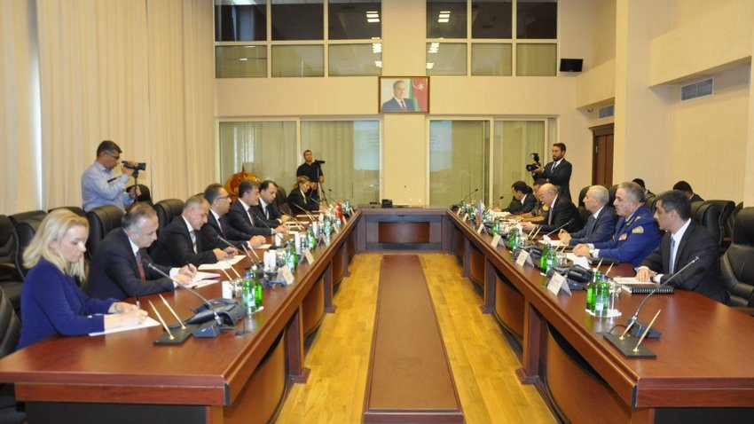 Azərbaycan və Türkiyə meşə yanğınlarının qarşısının alınması üzrə əməkdaşlığı müzakirə edib