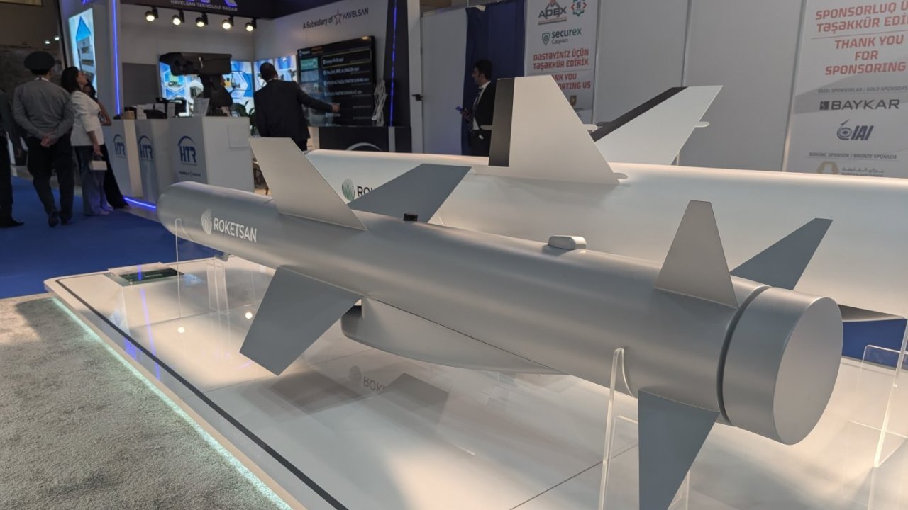 "Roketsan" "ADEX-2024" sərgisində hərbi dəniz sistemləri üçün qanadlı raketini təqdim edib