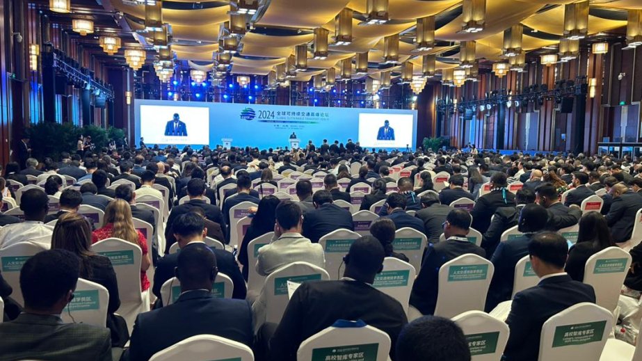 Azərbaycan Pekində Qlobal Dayanıqlı Nəqliyyat Forumunda təmsil olunur