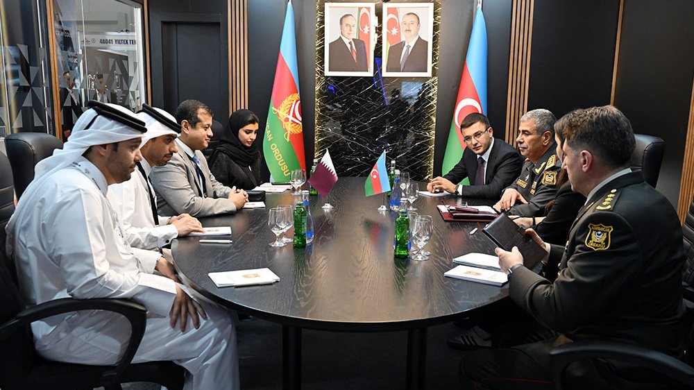 Azərbaycan-Qətər hərbi-texniki əməkdaşlığının perspektivləri müzakirə olunub