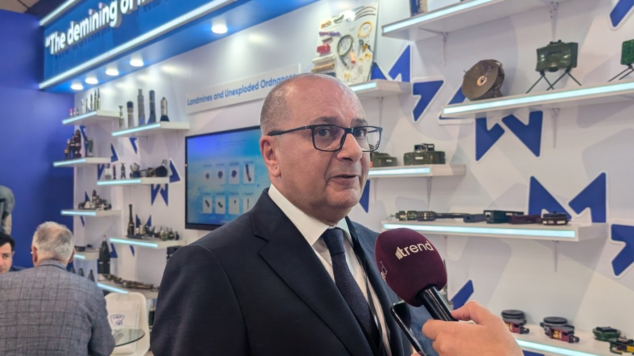 Minatəmizləmə əməliyyatlarında yerli istehsal olan maşınlarımızdan istifadə edirik