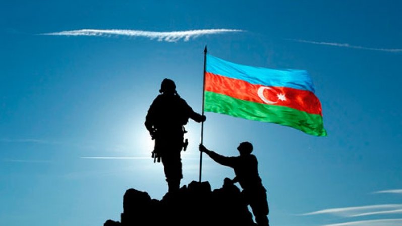 Qarabağdan qucaqda gələn körpələr, tank belində geri döndülər!