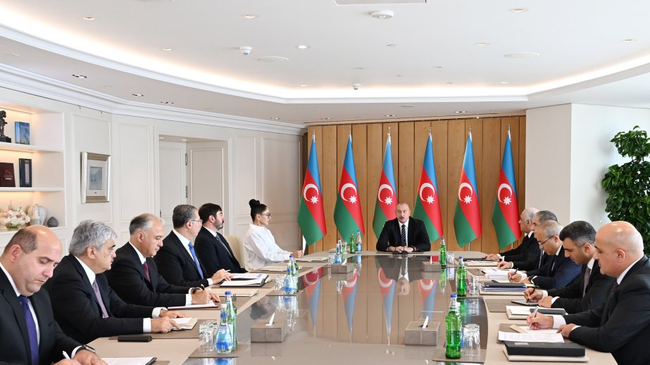Prezident İlham Əliyev: Xarici borcun ÜDM-ə nisbətdə Azərbaycan dünya miqyasında qabaqcıl ölkələr sırasındadır