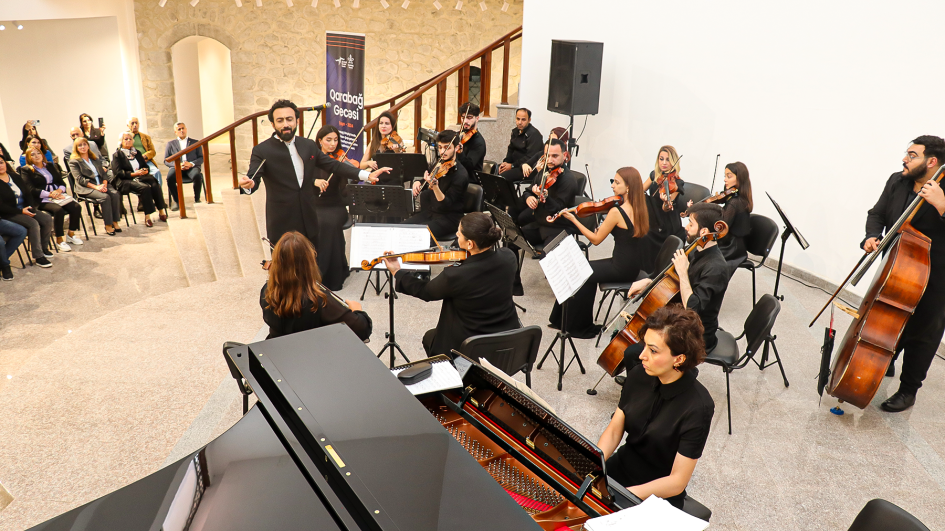 “Qarabağ gecəsi” xeyriyyə konsertində Şuşa şəhərinə royal hədiyyə edilib