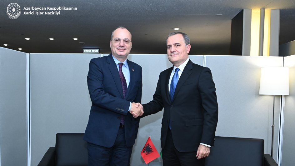 Azərbaycan və Albaniya arasında ikitərəfli və çoxtərəfli əməkdaşlıq məsələləri müzakirə olunub