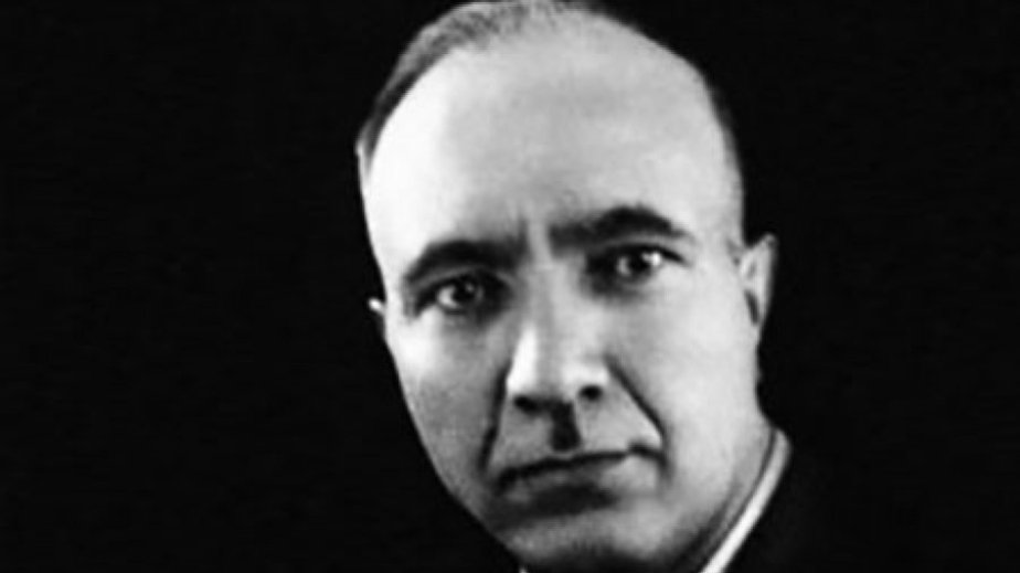 Bu gün böyük yazıçı, alim və pedaqoq Mir Cəlal Paşayevin anım günüdür