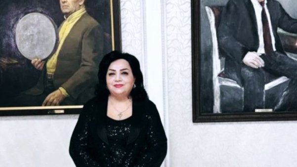 Xan Şuşinskinin qızı: Gözümüzü açandan musiqi ilə böyümüşük