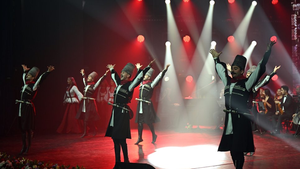 Şübhələrdən heyranlığa: Astanada Azərbaycan mədəniyyəti dünyasına səyahət