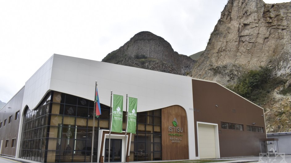 “İstisu” mineral su zavodunda istehsal olunan su keyfiyyəti və müasir standartlara cavab verməsi ilə seçilir REPORTAJ