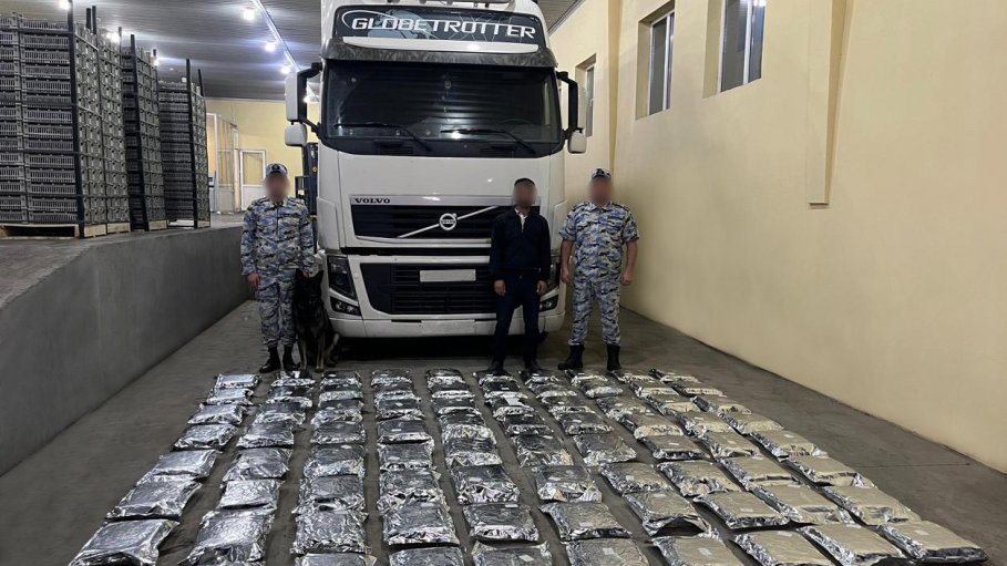 Gömrükçülər 76 kiloqramdan çox narkotik vasitə aşkar ediblər