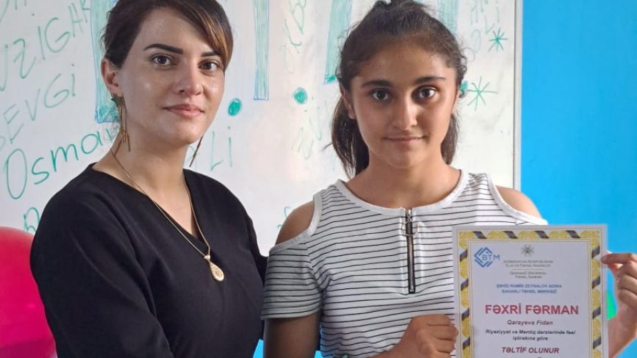 Ağdamlı müəllim: İşlədiyim məktəb cəbhə xəttindən bir kilometr məsafədə yerləşirdi