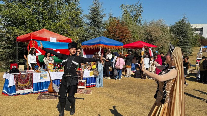 Azərbaycan Türkiyədə keçirilən beynəlxalq festivalda təmsil olunub