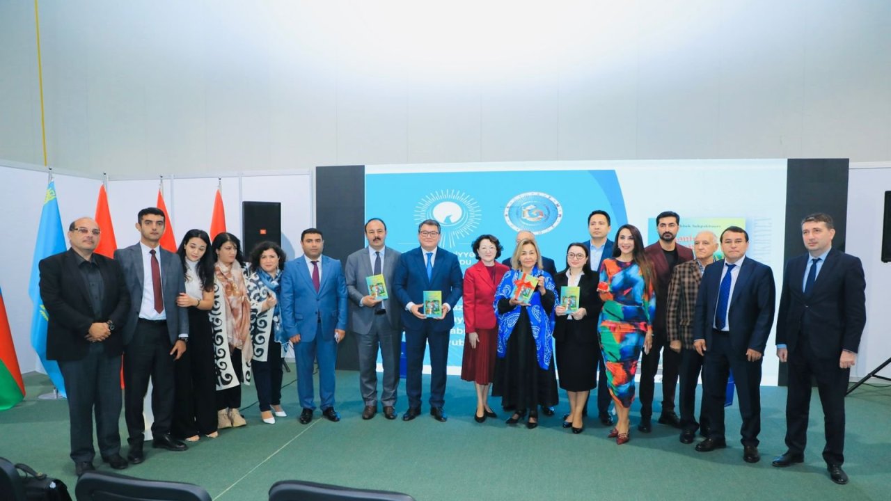 Türk Mədəniyyəti və İrsi Fondu "Mənim adım Kojadır" kitabının təqdimatını keçirib (FOTO)