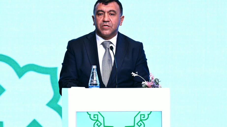 Nazir müavini: Azərbaycan 400 milyon nəfərlik müsəlman istehlakçı bazarının qovşağında yerləşir