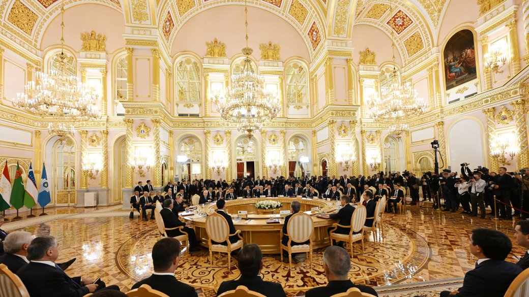 Moskvada MDB Dövlət Başçıları Şurasının iclası çərçivəsində bir sıra sənədlərin imzalanması mərasimi keçirilib